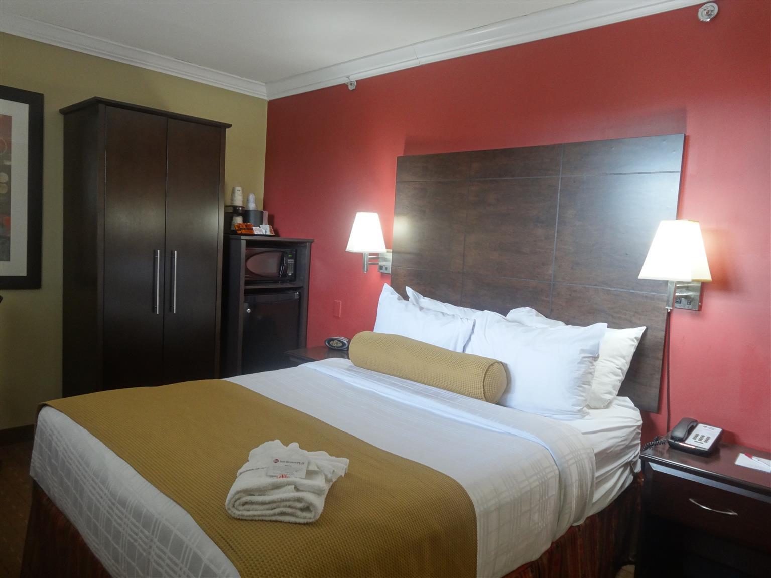 Best Western Plus Bowmanville Exterior foto