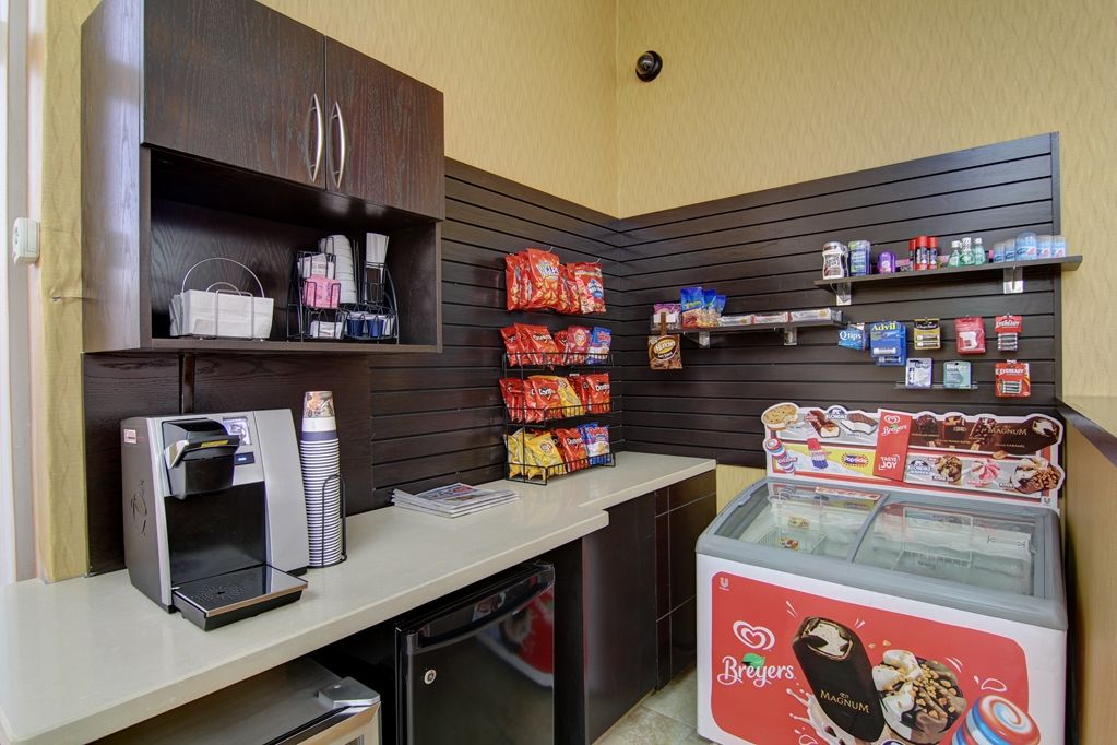 Best Western Plus Bowmanville Facilidades foto